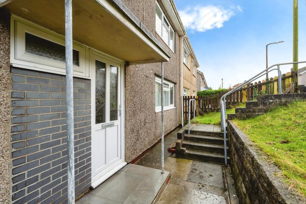 Main image of property: Lon Hafren, Morriston, Swansea, SA6