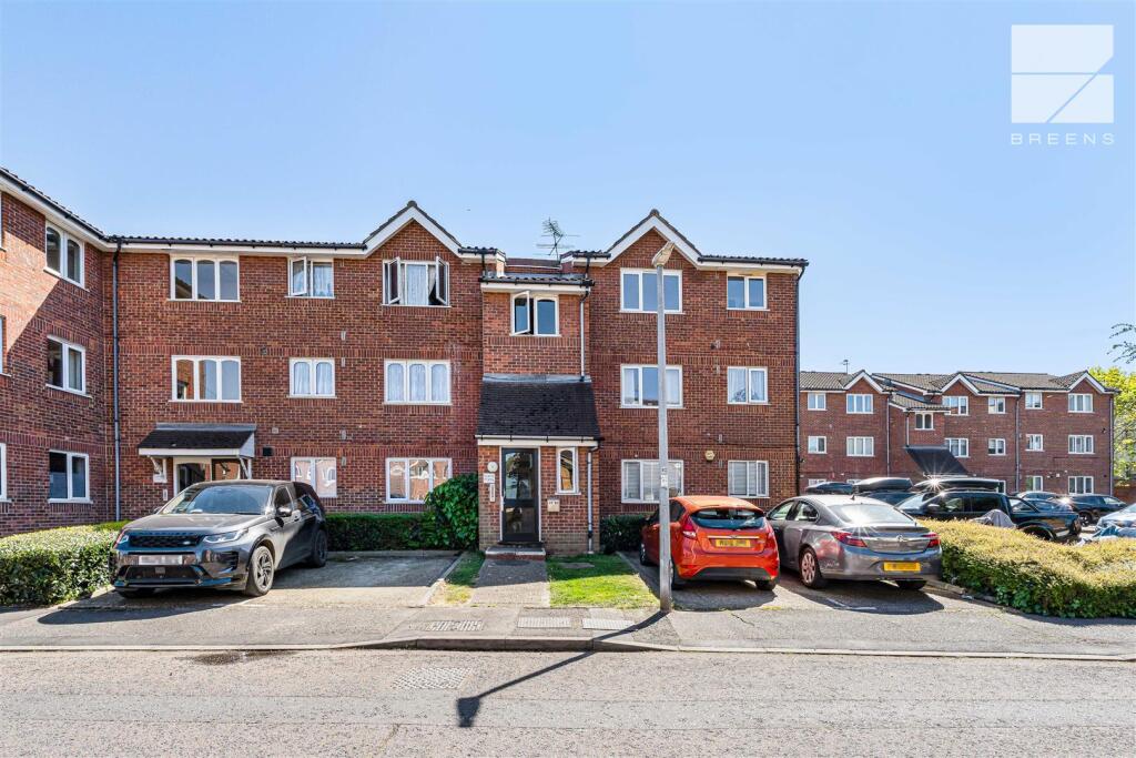 Main image of property: Howard close, Waltham Abbey, Essex