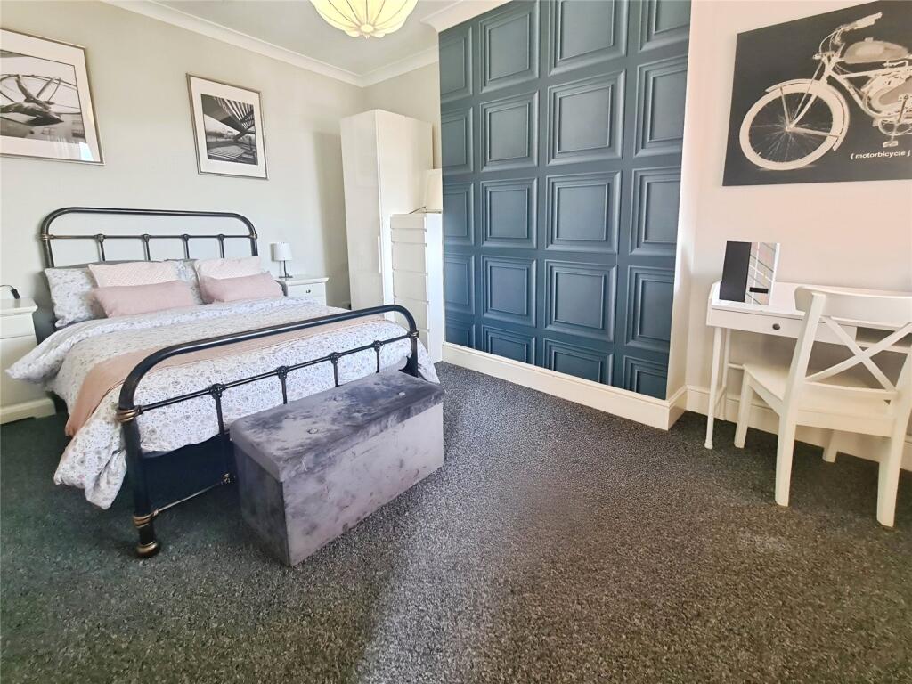 Main image of property: Leigh Road, Eastleigh, Hampshire, SO50