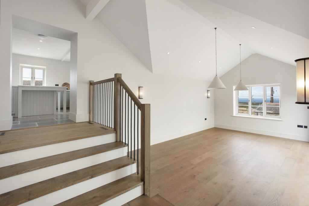 House in Zennor, Kerrowe - View 5