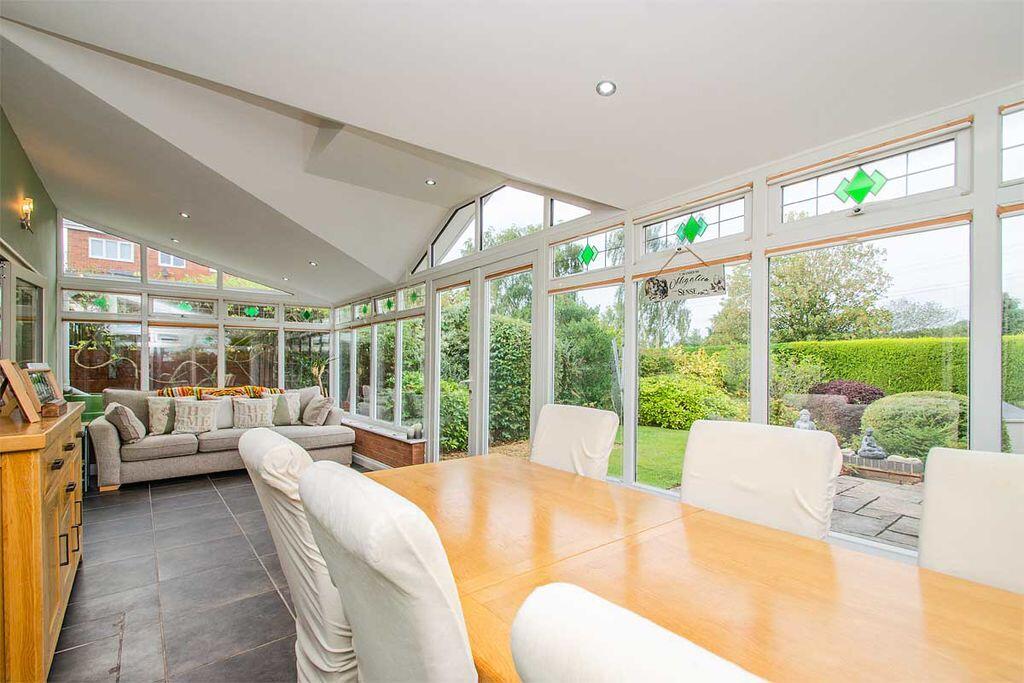 House in Lichfield, Burntwood - View 3