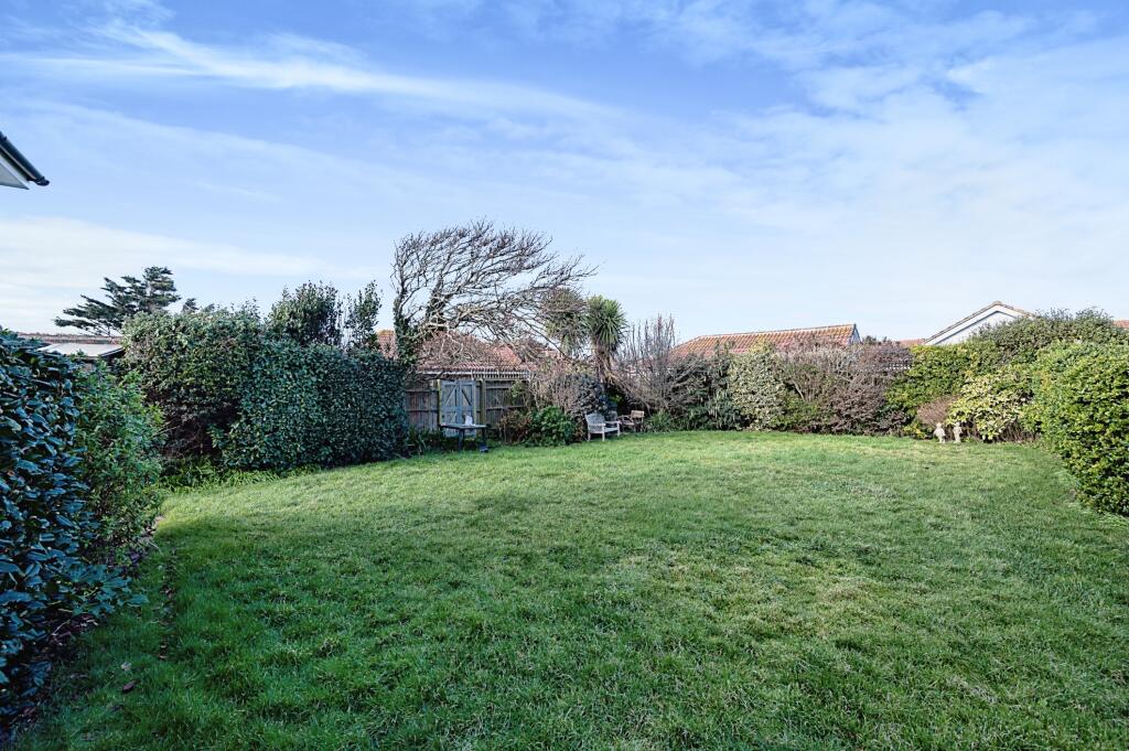 House in Havant, Hampshire - View 3