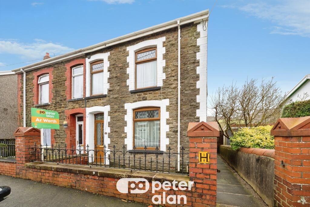 Main image of property: Tonclwyda, Clyne, NEATH