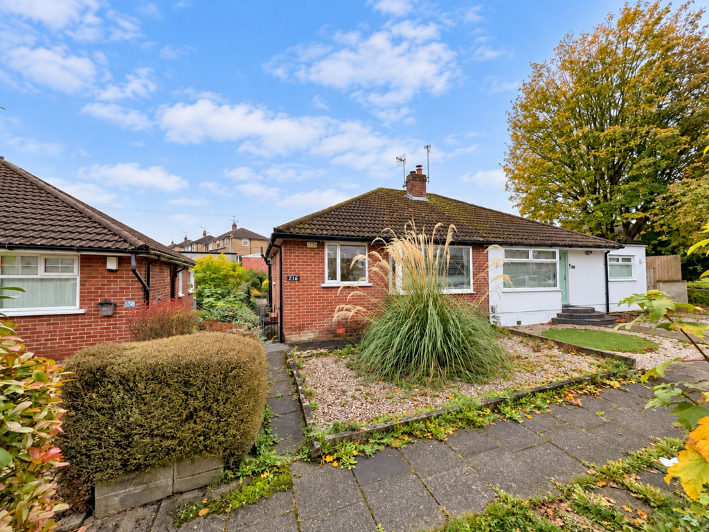 3-bed semi-detached on Blackburn Road, Oswaldtwistle, BB5, £175,000