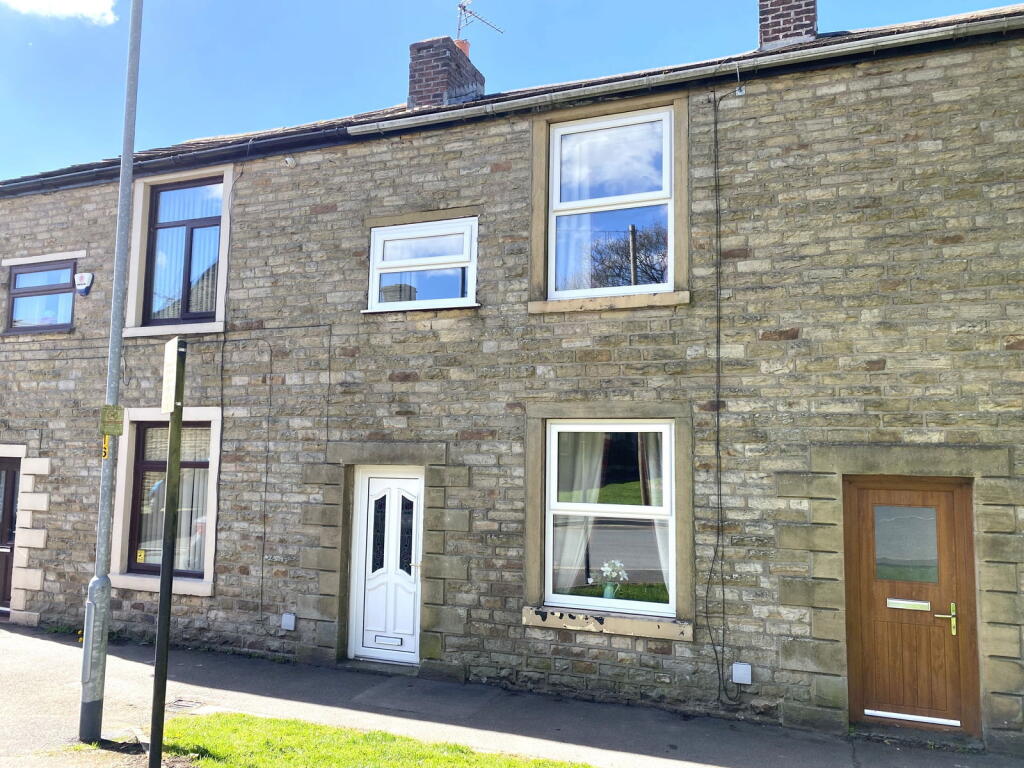Main image of property: 4 Haven Lane, Oldham, OL4 2QH