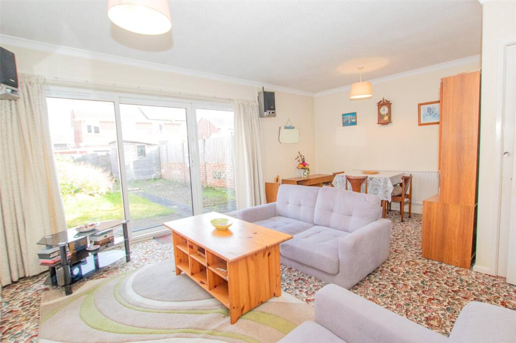 Flamingo Crescent, Weston-super-Mare, Somerset, BS22 photo 2
