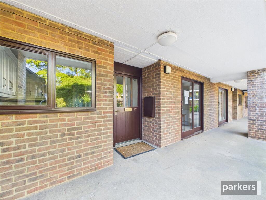 Apartment in Reading - View 2