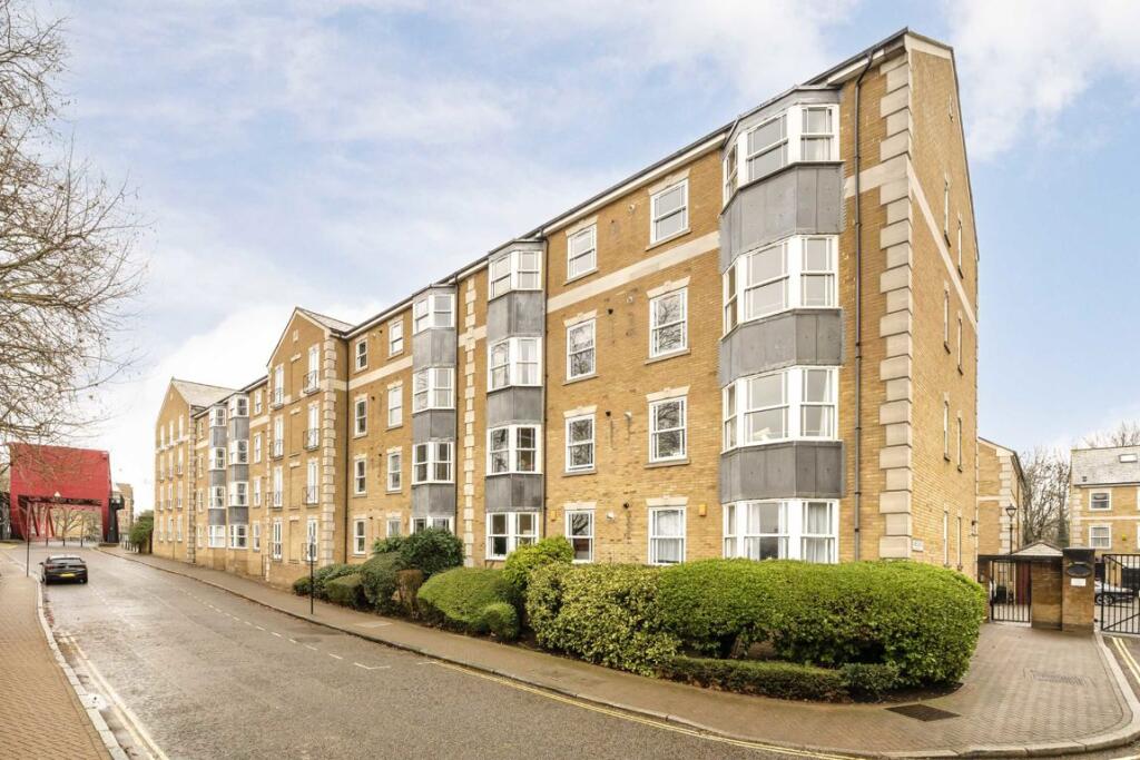 Main image of property: Clarence Mews, Rotherhithe