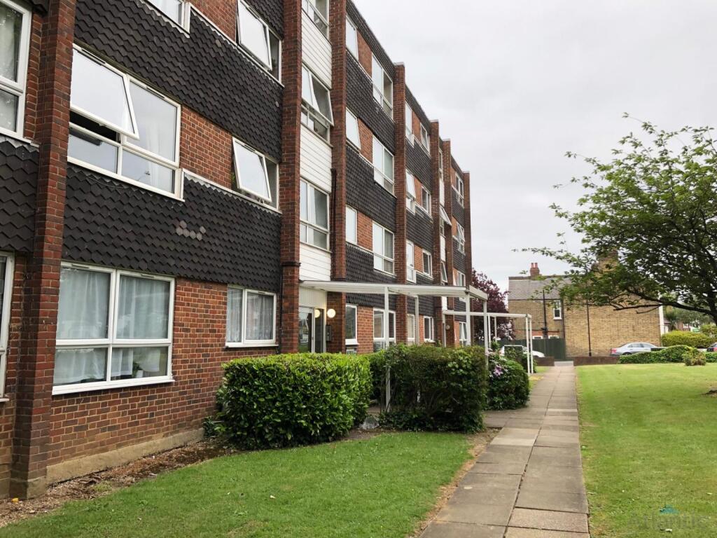 Main image of property: Heathdene, SOUTHGATE, N14