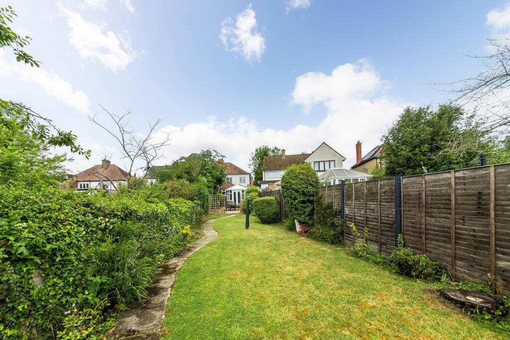 House in Cherwell, Bloxham - View 2