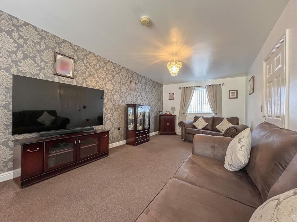Hall Green Street, Bilston, WV14 8TH photo 3