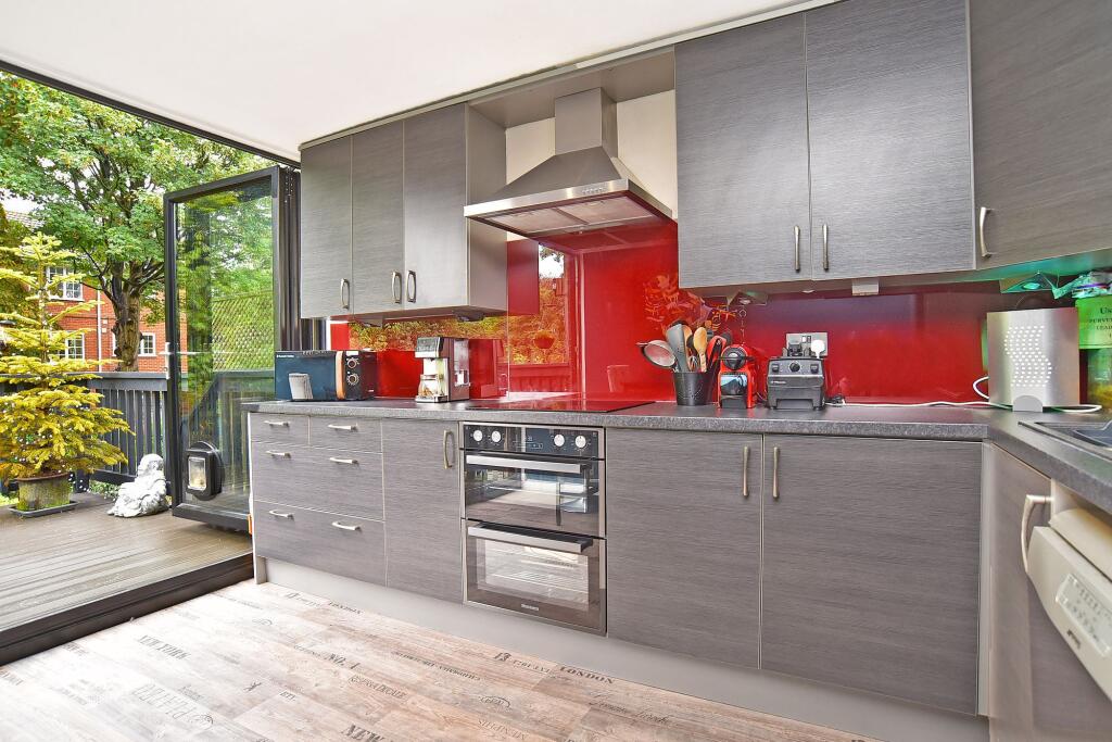 House in Harrogate - More