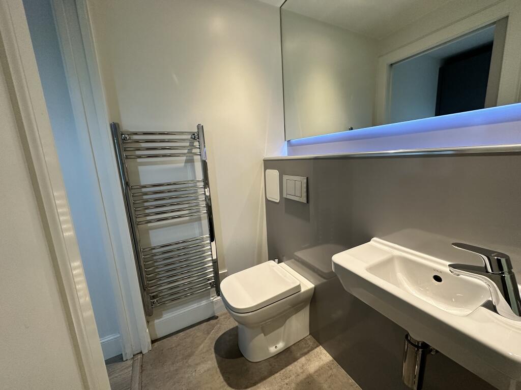 Apartment in Edinburgh - View 4