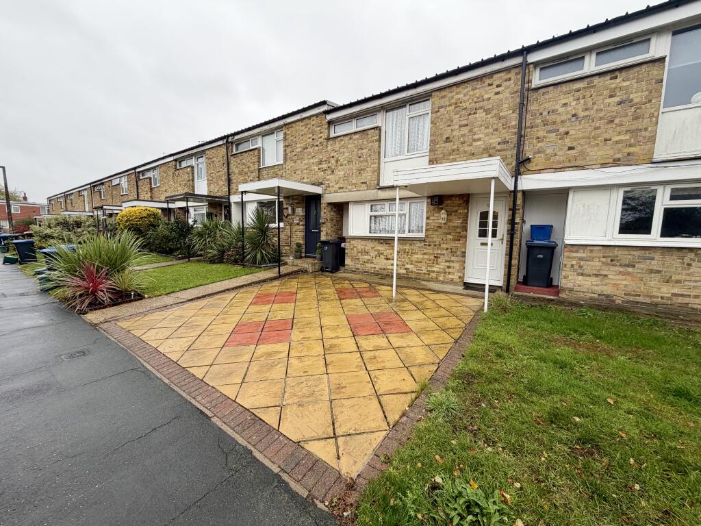 2 Bedroom Terraced in CM18 7AN