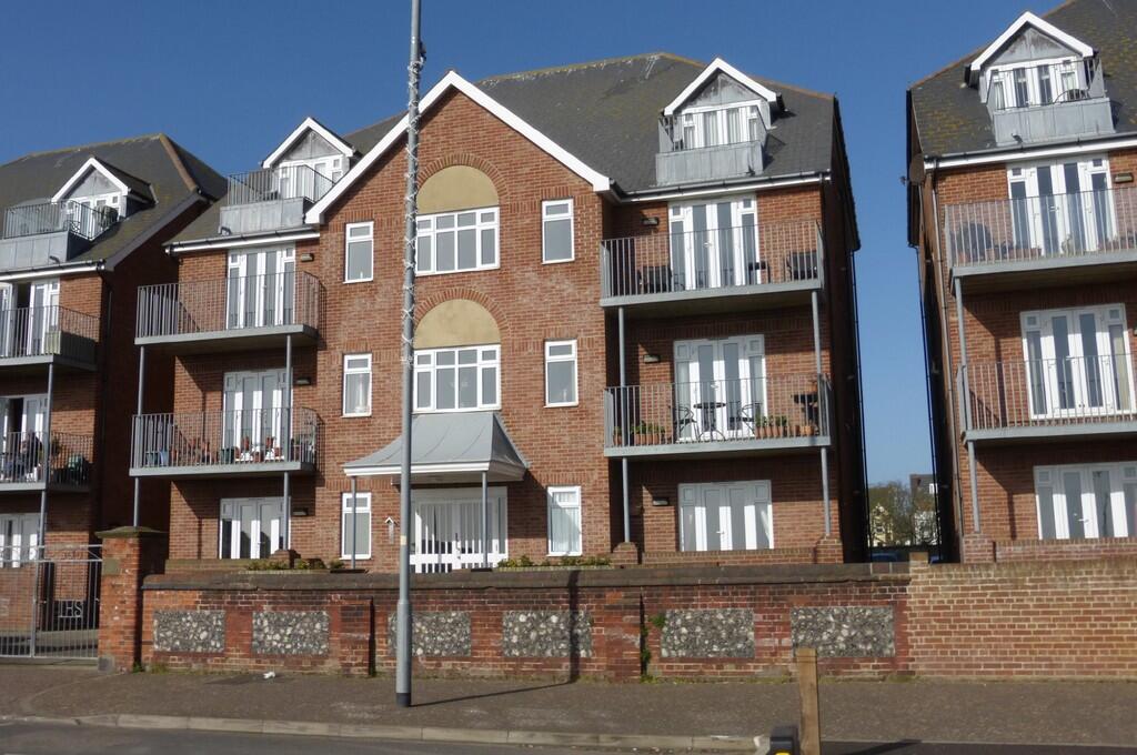Main image of property: North Drive, Great Yarmouth