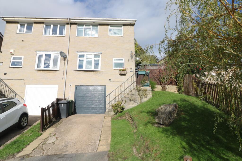 Lowcliff Walk, Heckmondwike, West Yorkshire, WF16 photo 4