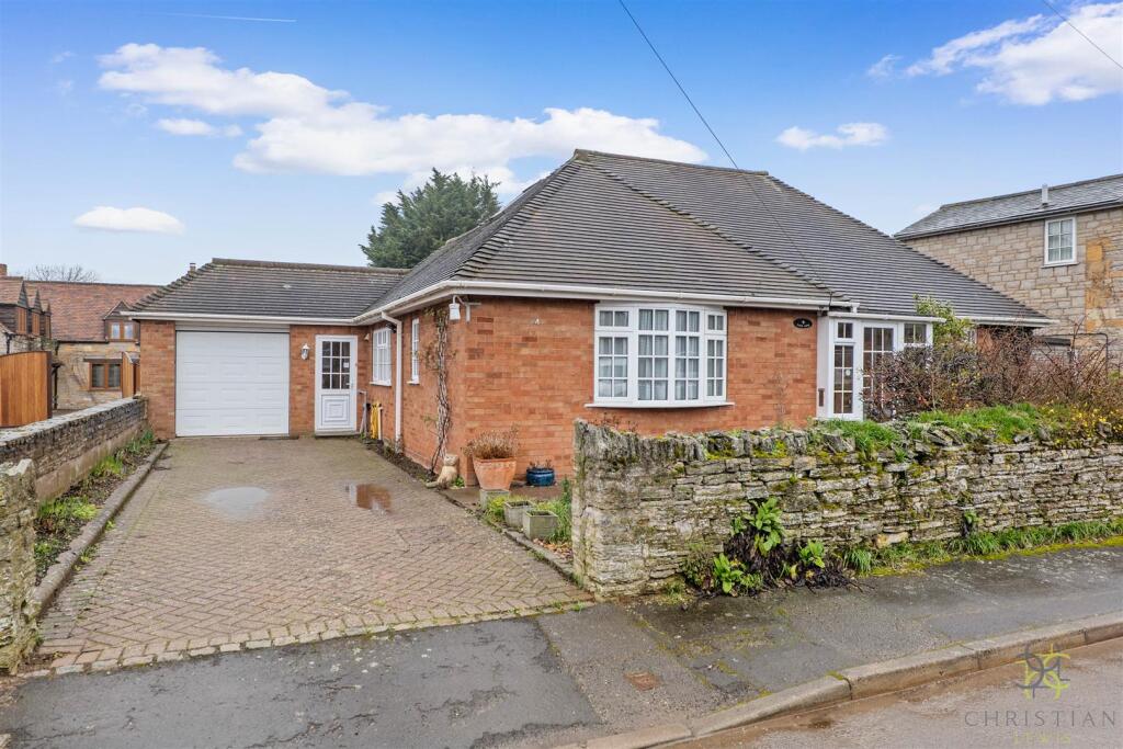 Main image of property: Gibbs Lane, Offenham, Evesham