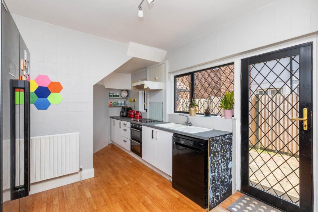 House in Worthing, West Worthing - View 3