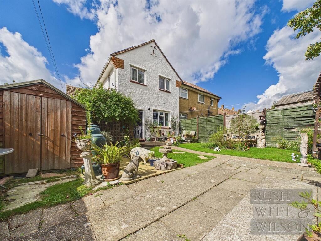 House in Tonbridge - View 2
