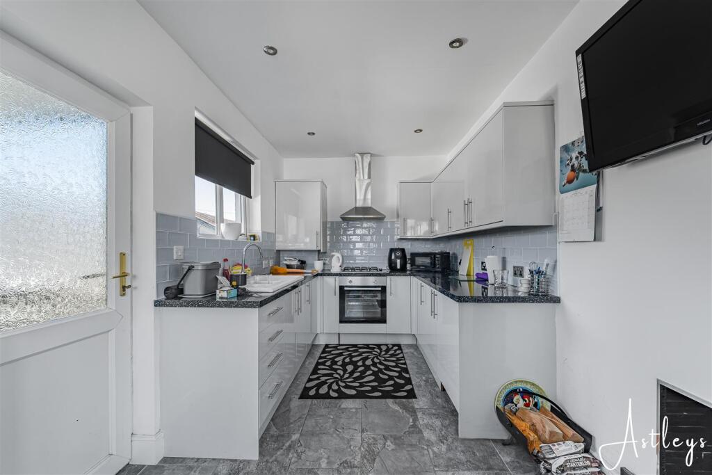 House in Swansea - View 5