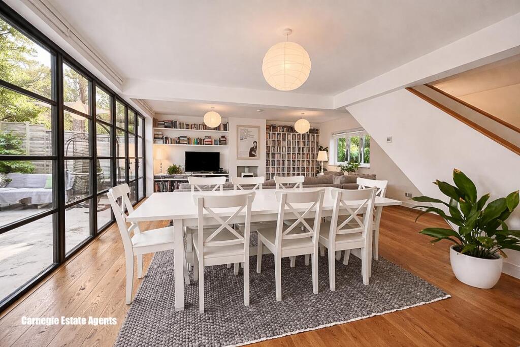 Additional image 10 of Roundwood Drive, Welwyn Garden City