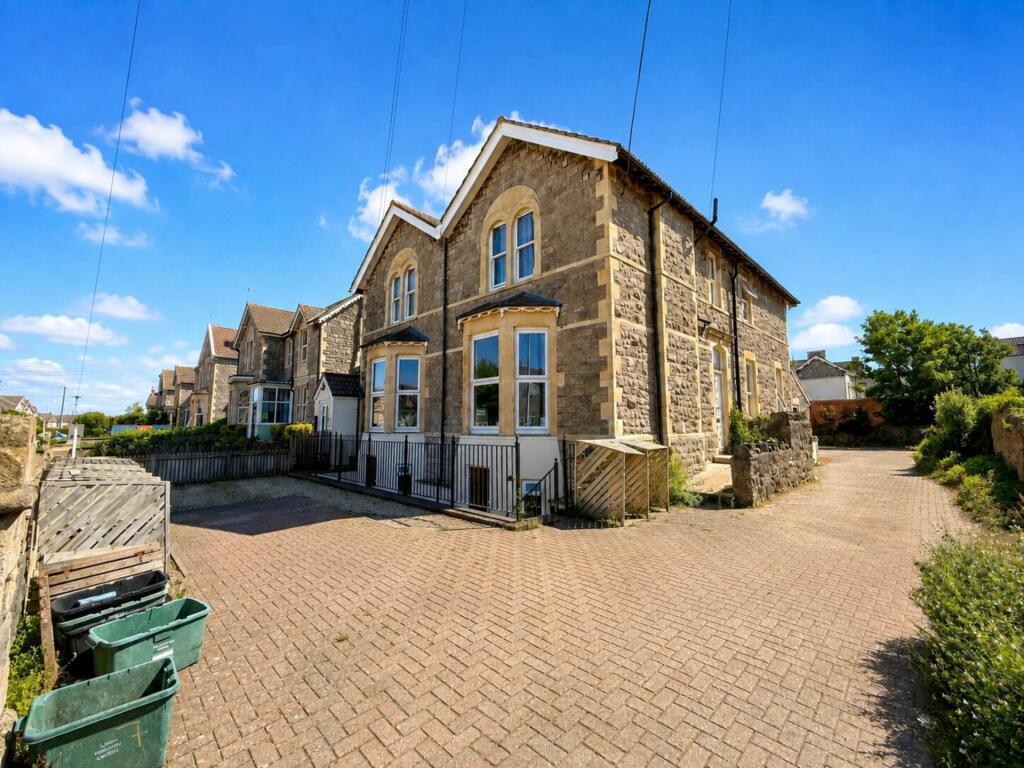 Main image of property: Beaconsfield Road, Period Flat - Own Entrance & Parking