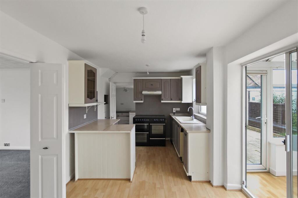 Bradshaw Way, Irchester photo 2