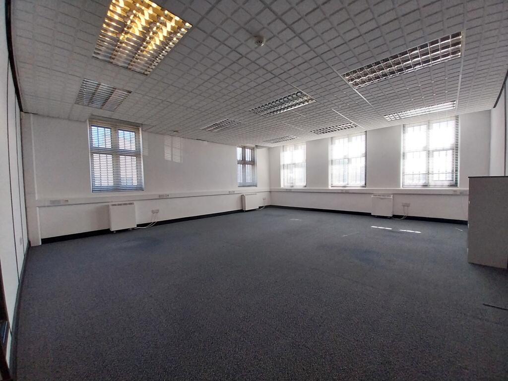 Additional image 5 of The Paper Hall, Anne Gate, Bradford, BD1 4EQ