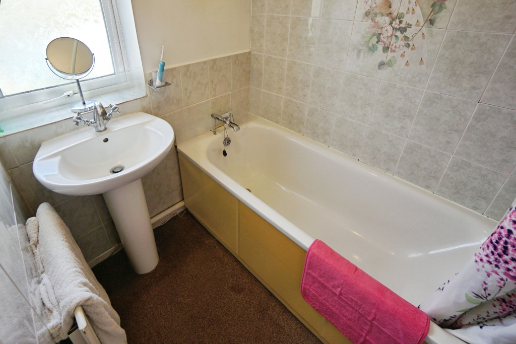 House in South Staffordshire, Featherstone - View 3
