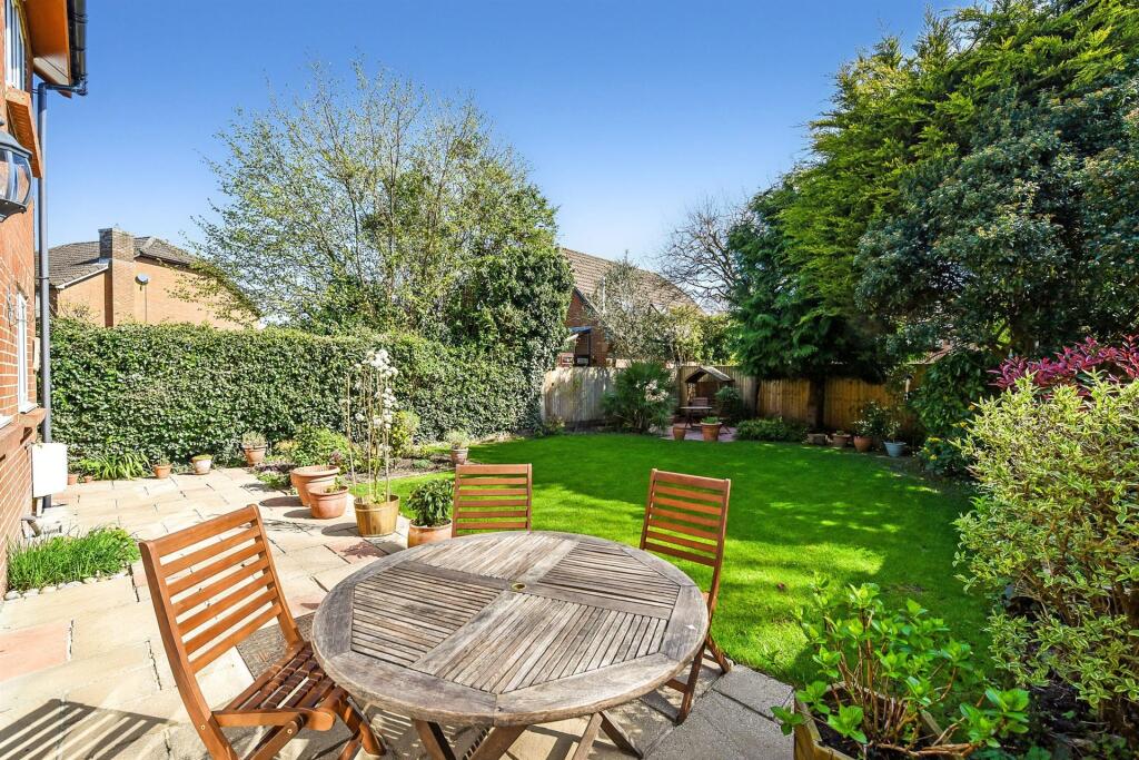 South Wonston photo 2