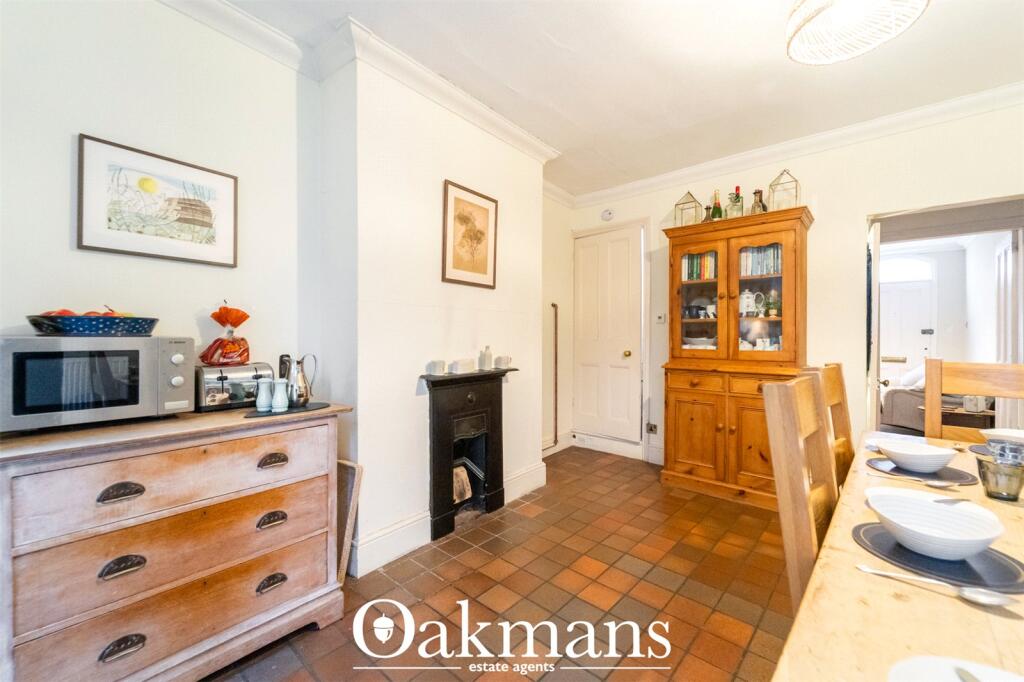 House in Dudley - More