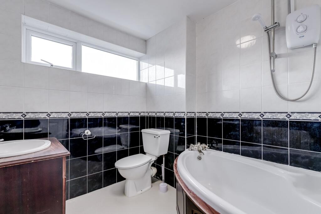 Wigan Road, Westhead, L40 photo 4