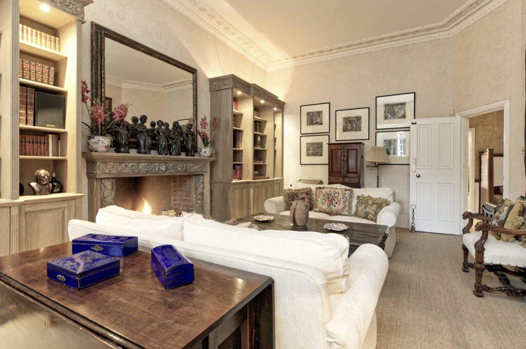 4 bedroom maisonette for rent