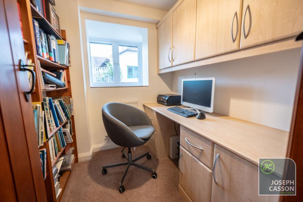 House in Middlezoy, Thorngrove - More