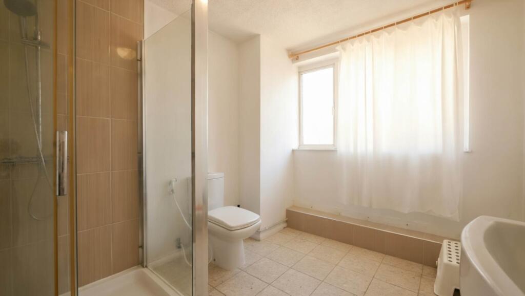 Additional image 8 of Bishops Close, Hatfield