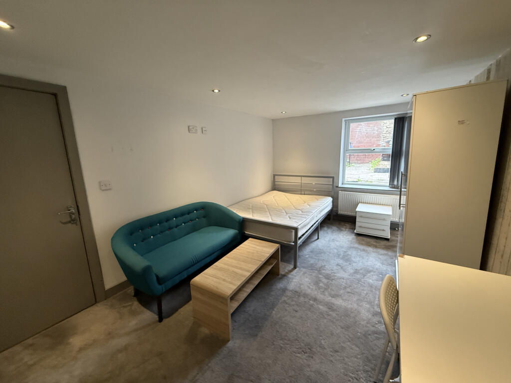 Main image of property: 109 Botanic Road, Liverpool, Merseyside, L75PY