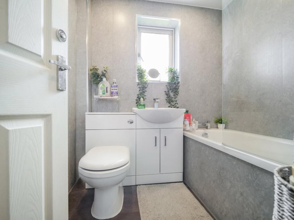 House in Paisley - View 4