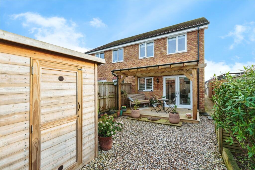 Edward Drive, Garstang, Preston, Lancashire, PR3 photo 2