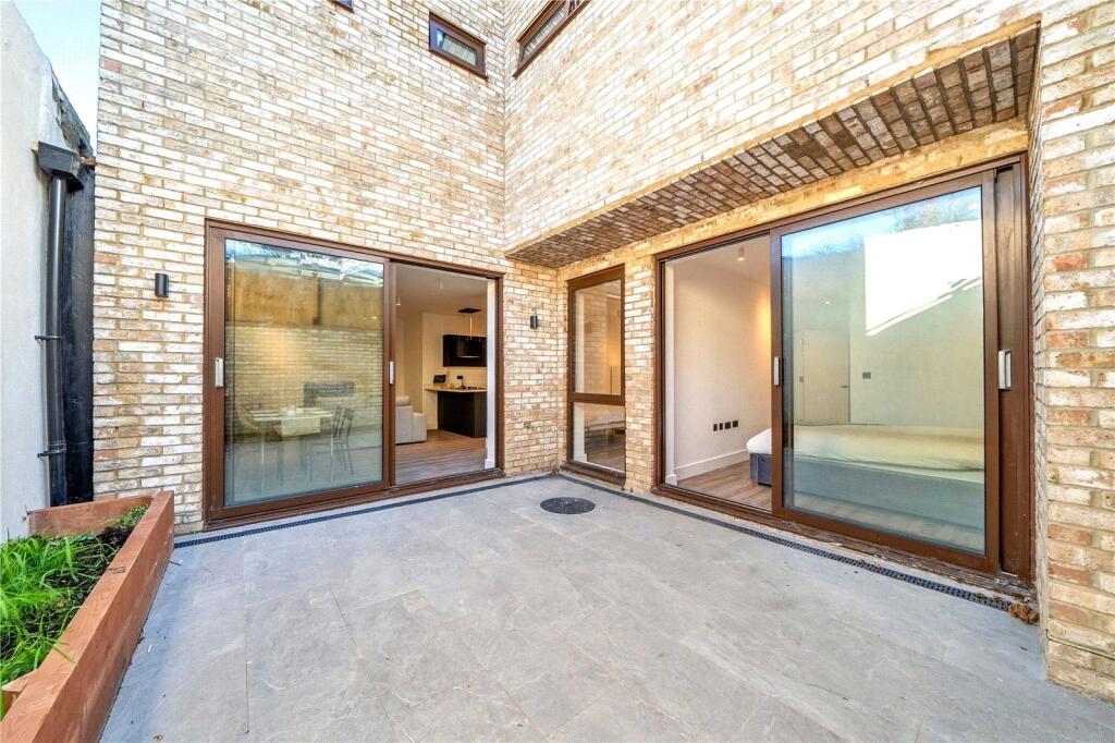 Main image of property: Michigan Avenue, London, E12