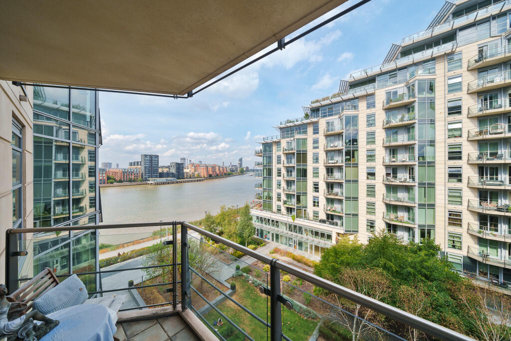 Apartment in London - View 2