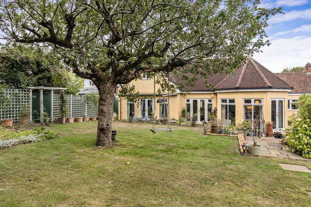 House in Uttlesford, Saffron Walden - View 4