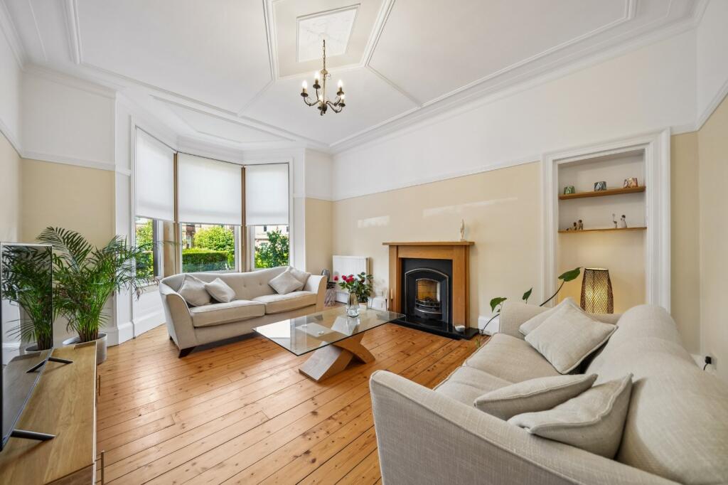 House in Clarkston, Riverside, Netherlee - View 3