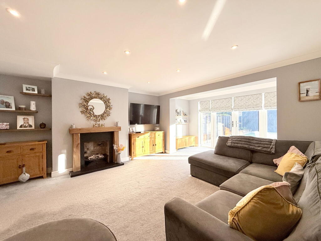 Additional image 3 of Pearmans Croft, Hollywood, B47 5ER