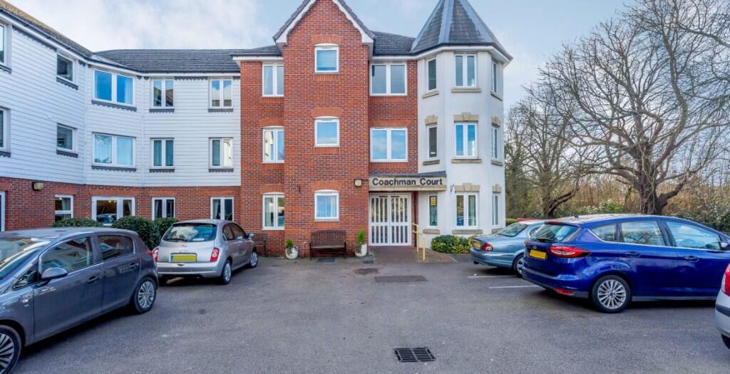 Main image of property: Ashingdon Road, Rochford, Essex, SS4