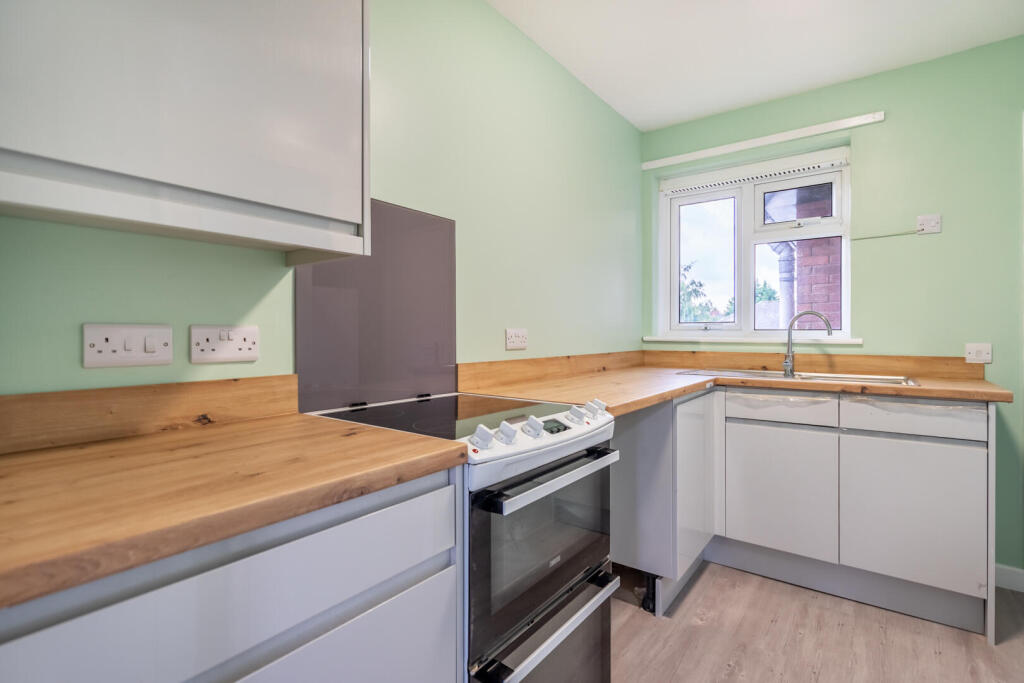 Apartment in York - View 5