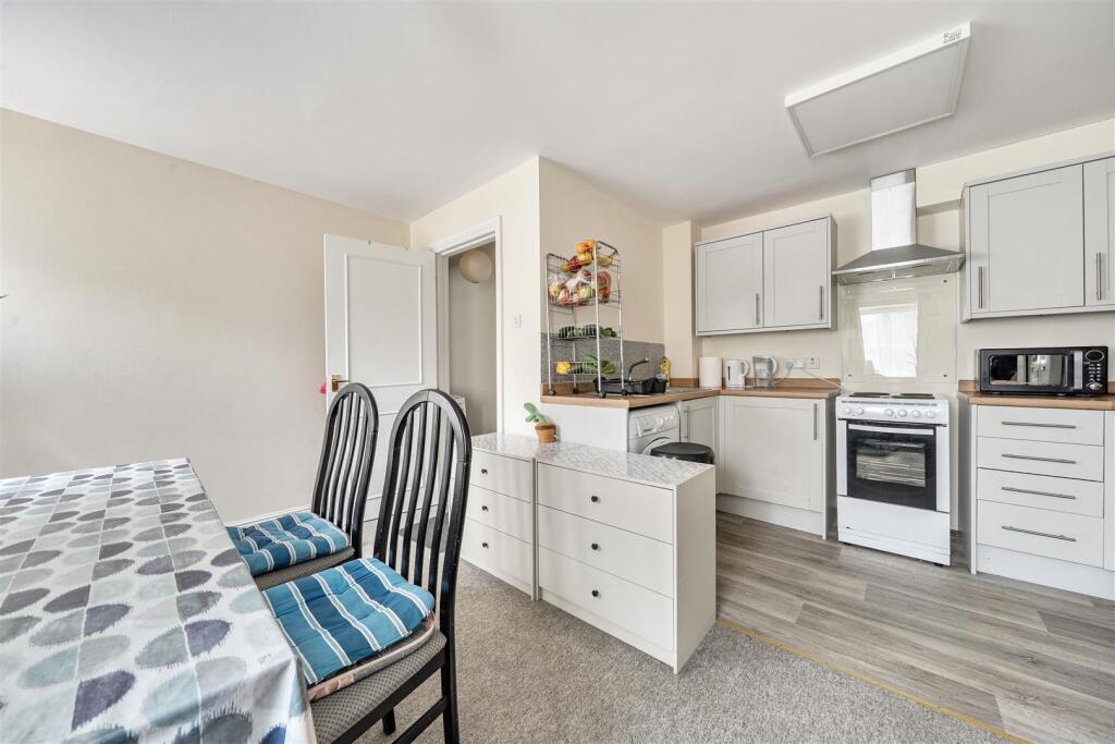 House in Mid Devon, Willand - View 5
