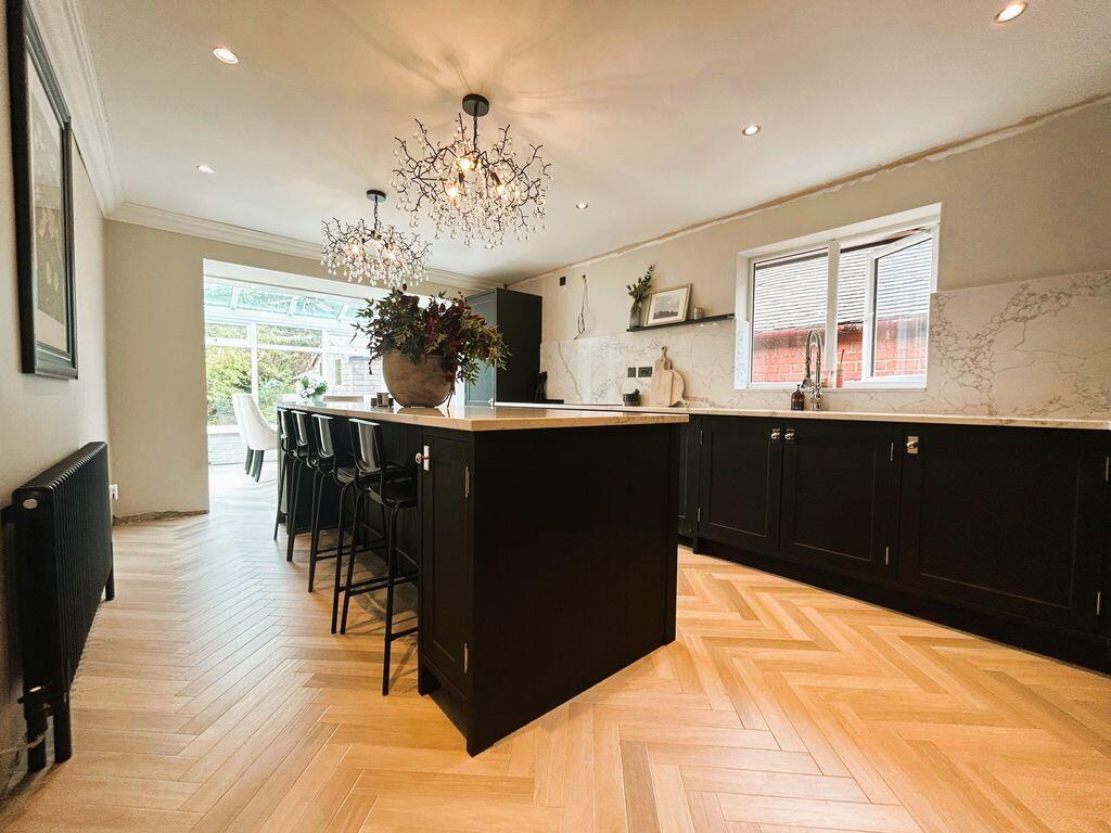 House in Walsall, Shire Oak - View 4