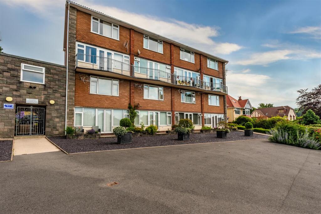 Main image of property: Tycoch Maisonettes, Sketty