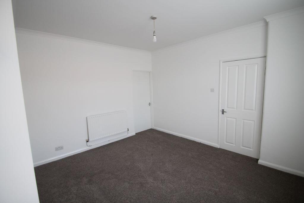 House in Romford - View 2