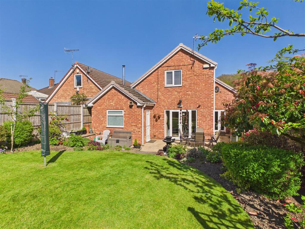 Main image of property: Stonelow Crescent, Dronfield, Derbyshire